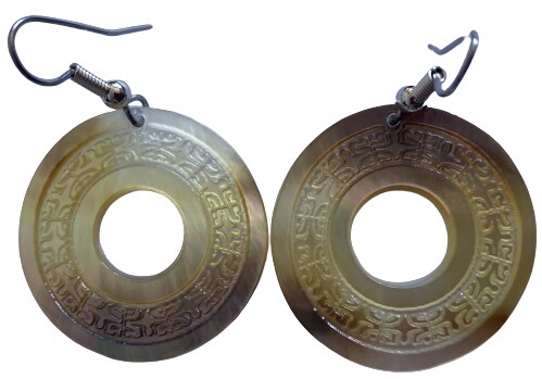 Engraved mother-of-pearl Earrings - Marquisian frieze